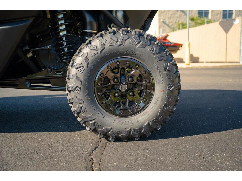 2026 Can-am Maverick X3 Max X Ds Turbo Rr Triple Black_4.5 In alt