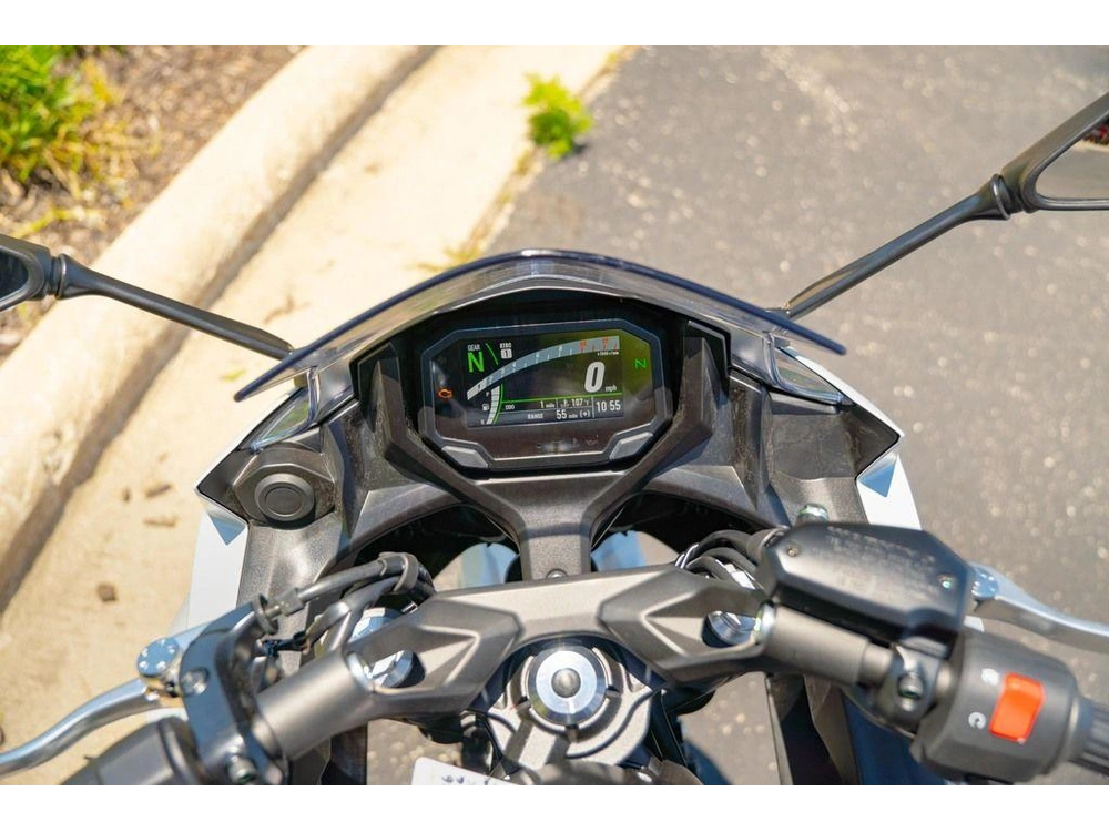 2026 Kawasaki Ninja® 650 Abs alt
