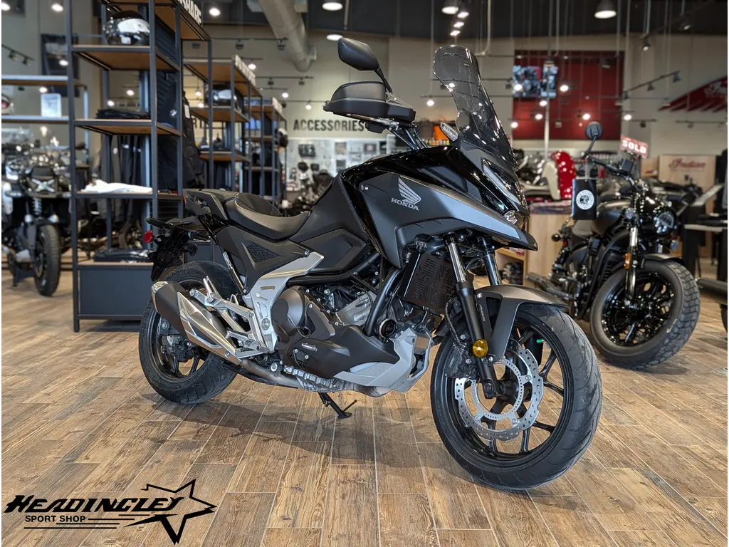 2023 Honda NC750X DCT // Gray