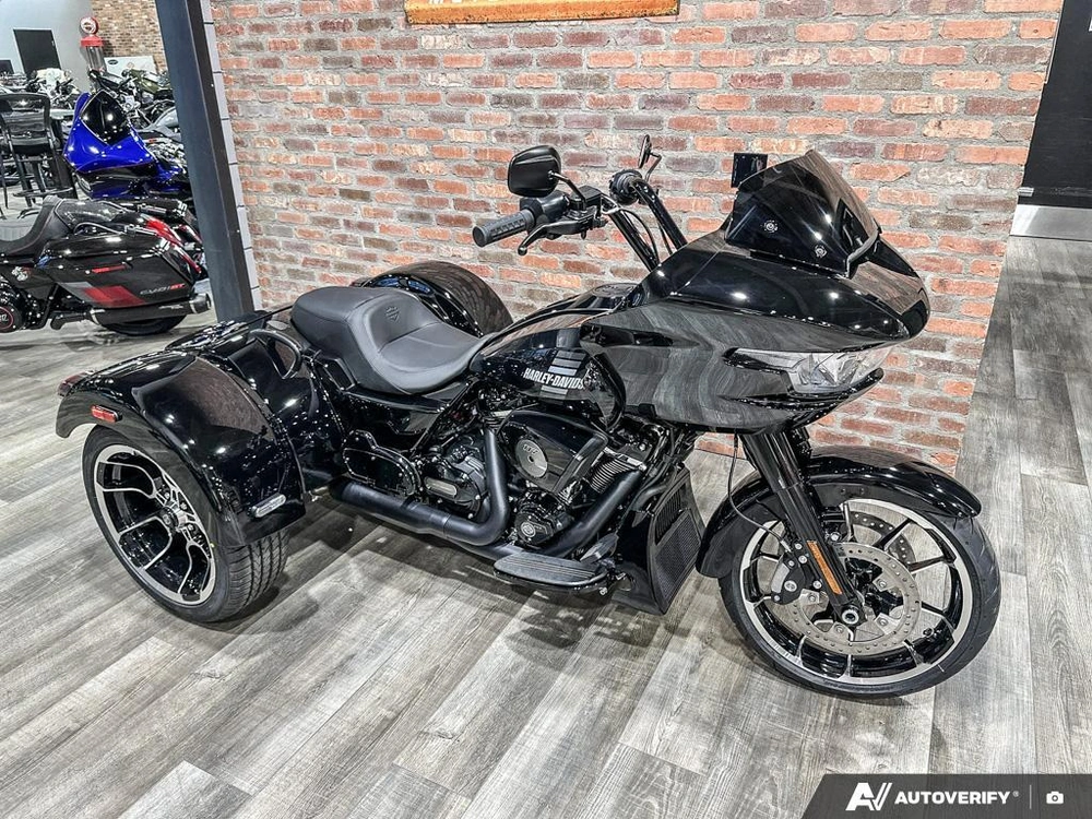 2026 Harley-davidson Road Glide 3 alt