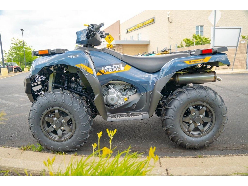2026 Kawasaki Brute Force® 750 Eps alt