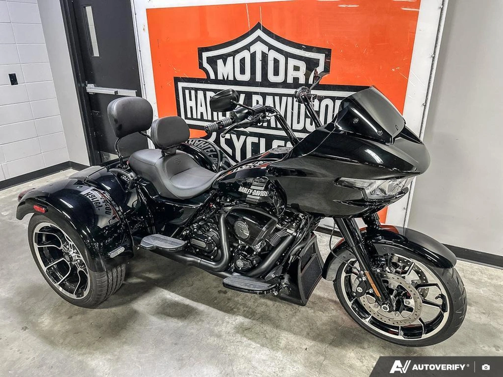 2026 Harley-davidson Road Glide 3 alt