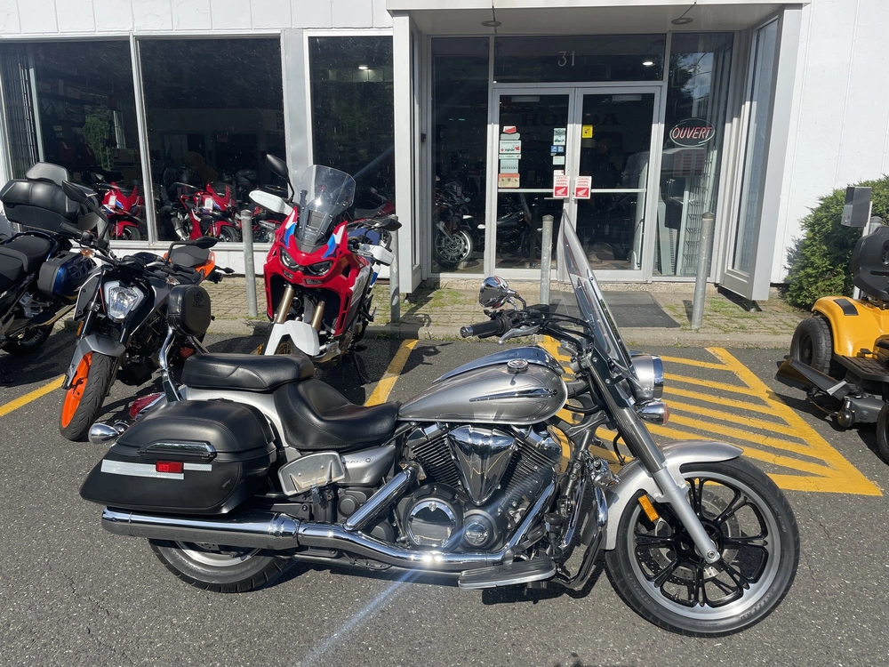 Yamaha V Star 950 Tourer 2009 alt
