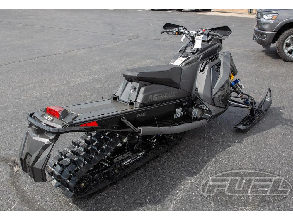 2025 Polaris Boost Switchback Assault 146 Shadow Gray / Gloss Black alt