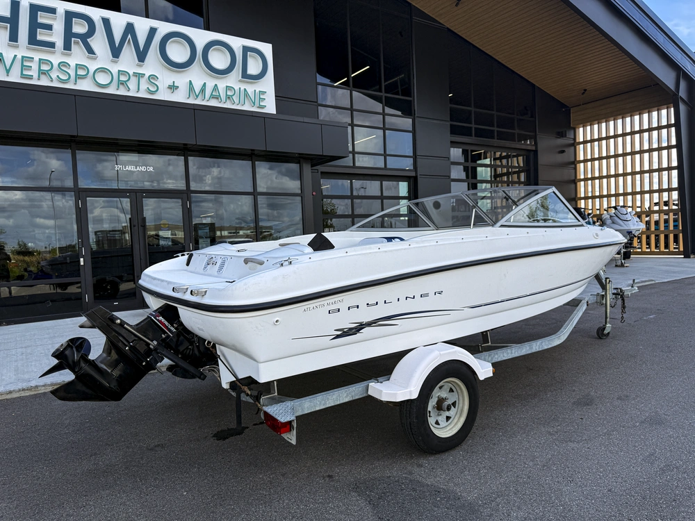 2004 Bayliner 175 alt