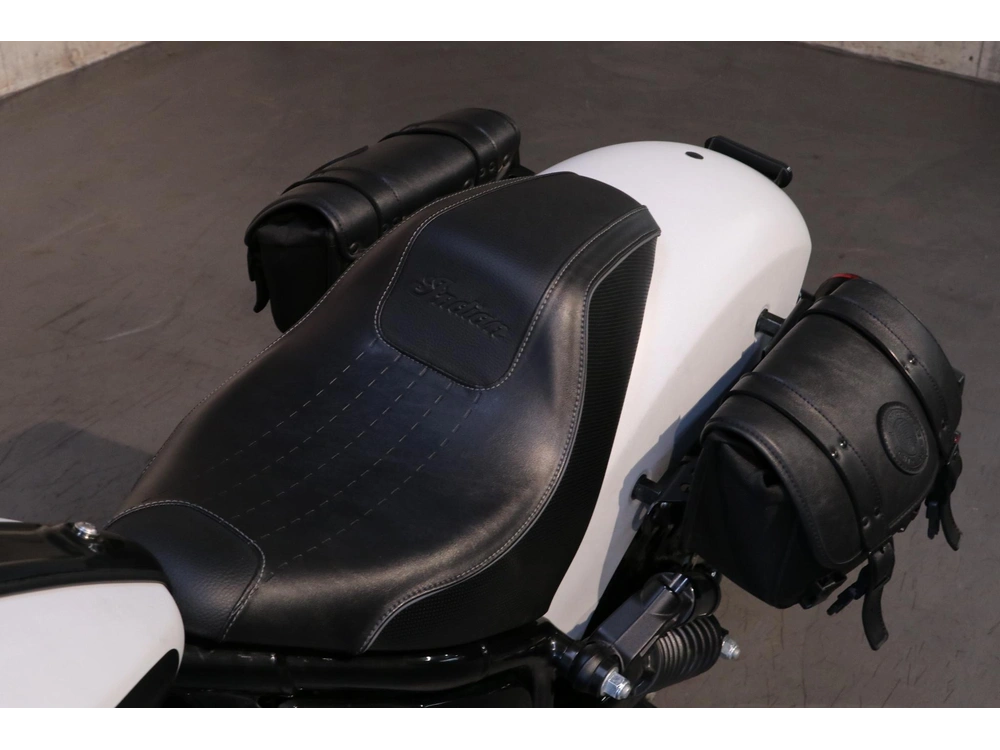 2024 Indian Motorcycle Sport Chief alt