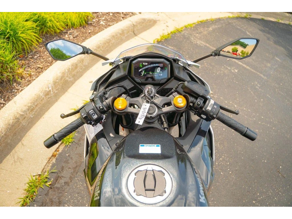 2026 Kawasaki Ninja® Zx™-4rr Abs alt