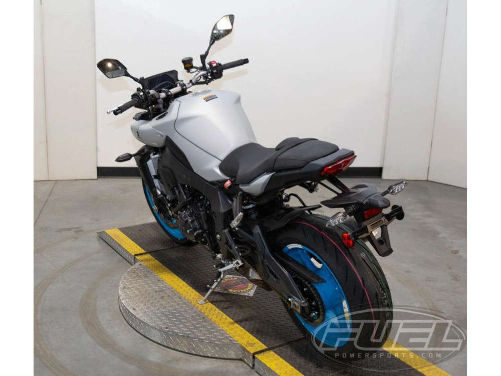2026 Yamaha Mt-10 alt