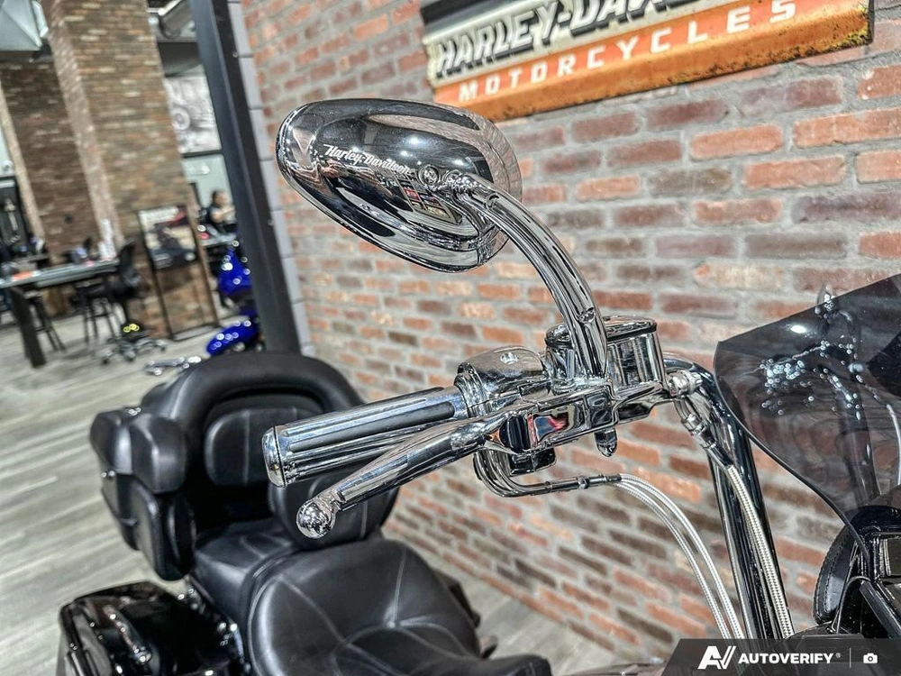 2006 Harley-davidson Flhtcuse Cvo Ultra Classic alt