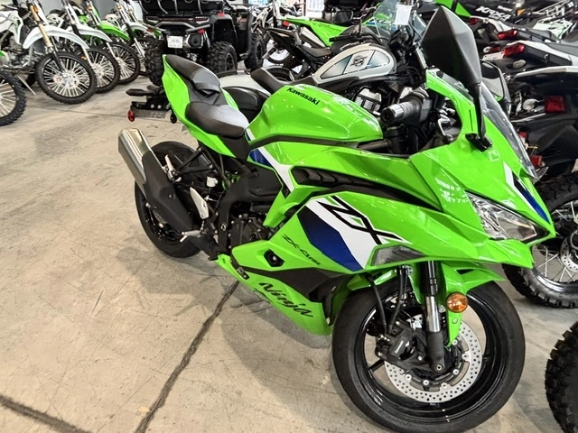 Kawasaki Ninja Zx-4rr Krt Ninja Zx-4rr Zx4rr Zx 4rr 4 Cylindres Zx4 Zx4r Zx- 2026 alt