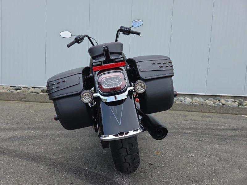 2026 Harley-davidson Cruiser Flhc - Heritage Classic alt