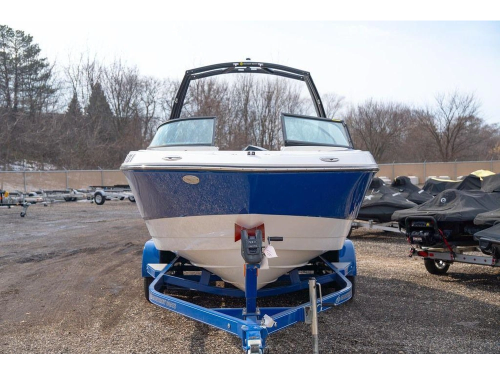 2019 Monterey Boats M-225 alt