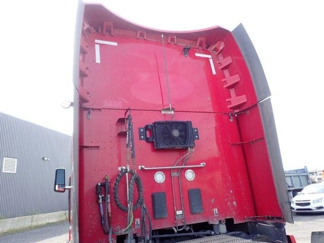 Peterbilt 579 2024