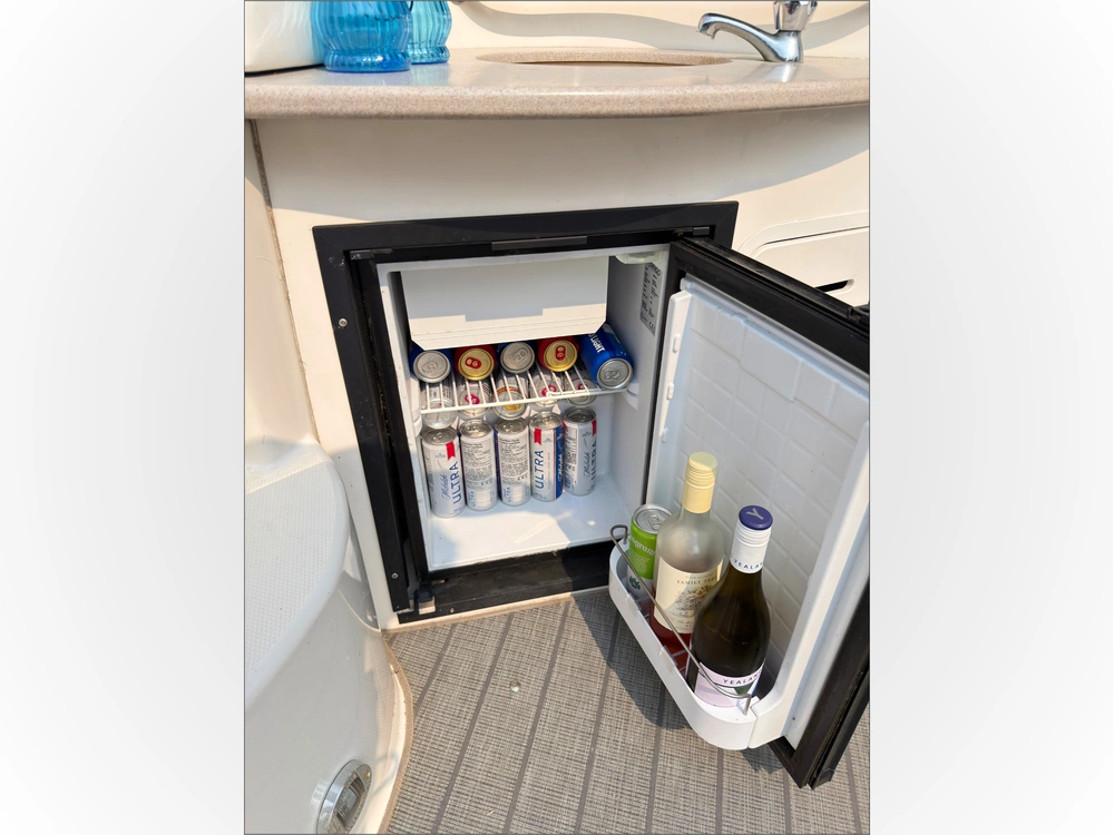 2006 Sea Ray 320 Sundancer