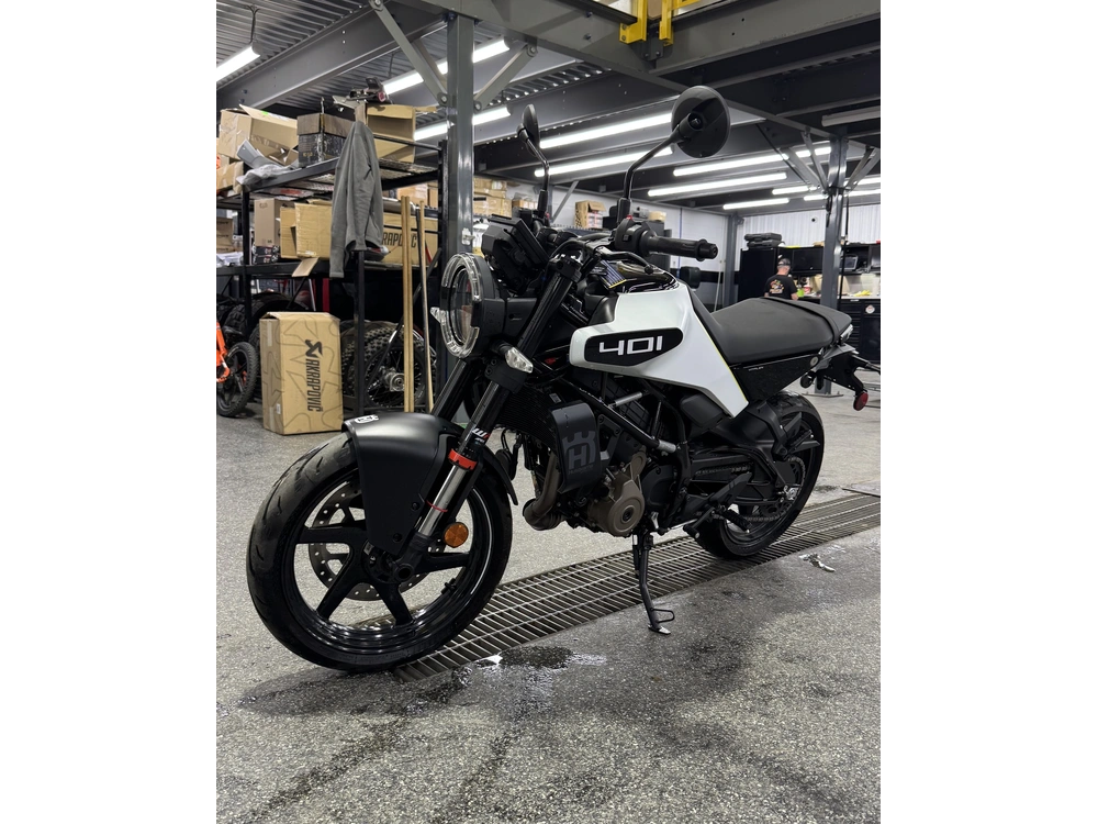2024 Husqvarna Vitpilen 401 alt