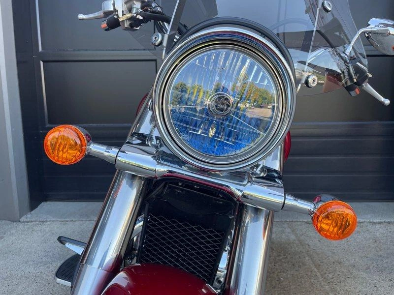 2024 Suzuki Boulevard C50 alt