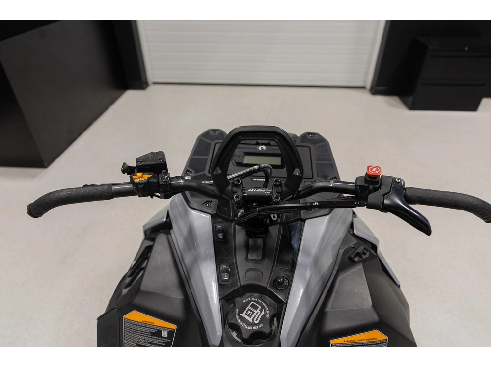 2026 Ski-doo Summit Edge 165 Chtb