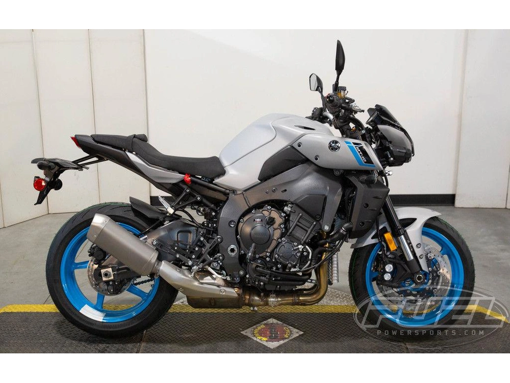 2026 Yamaha Mt-10 alt