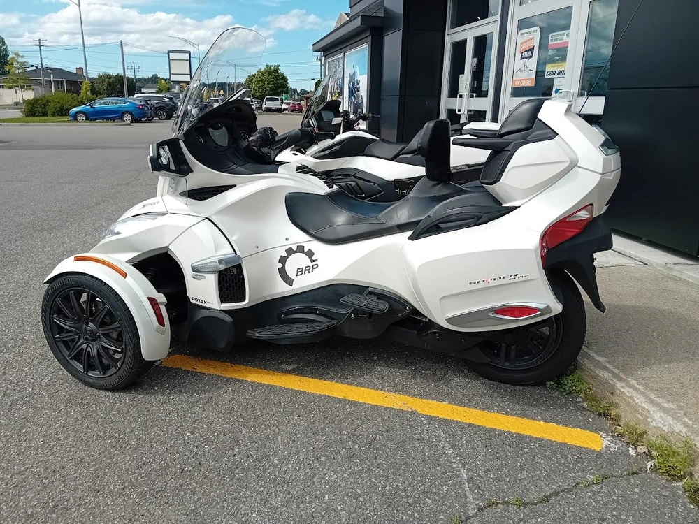 Can-am Spyder Rt-s 2015 alt