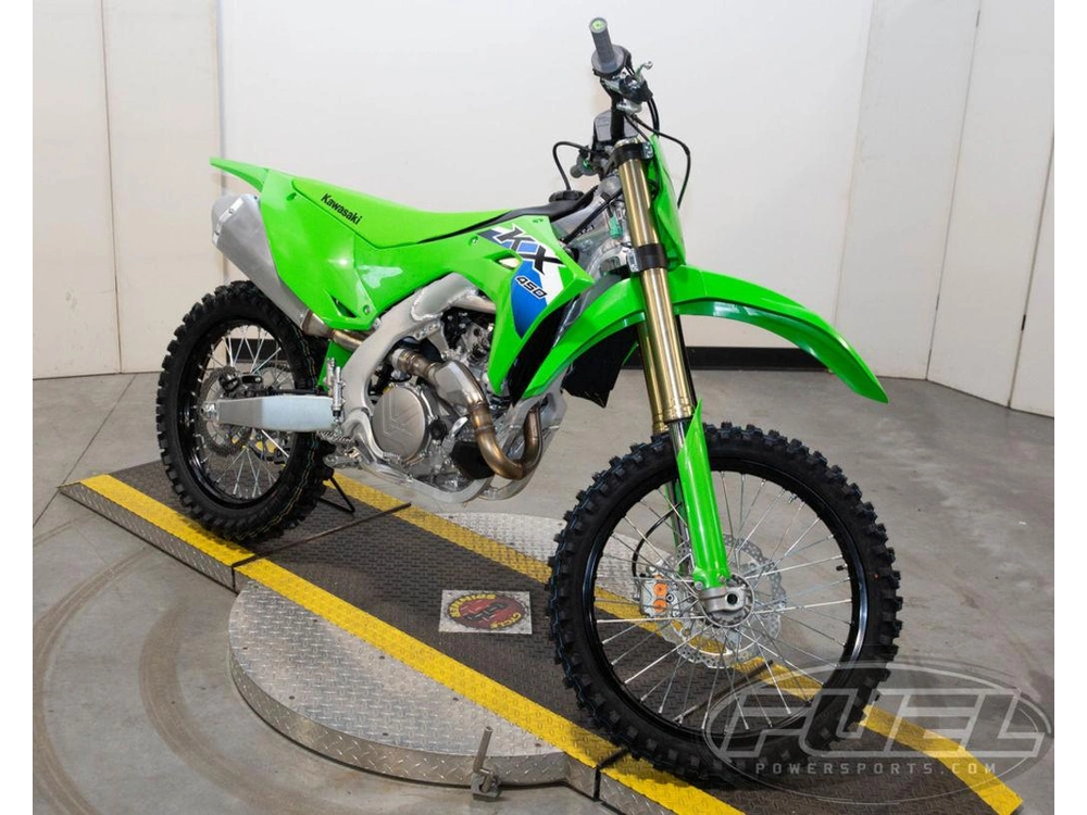 2026 Kawasaki Kx™450 alt