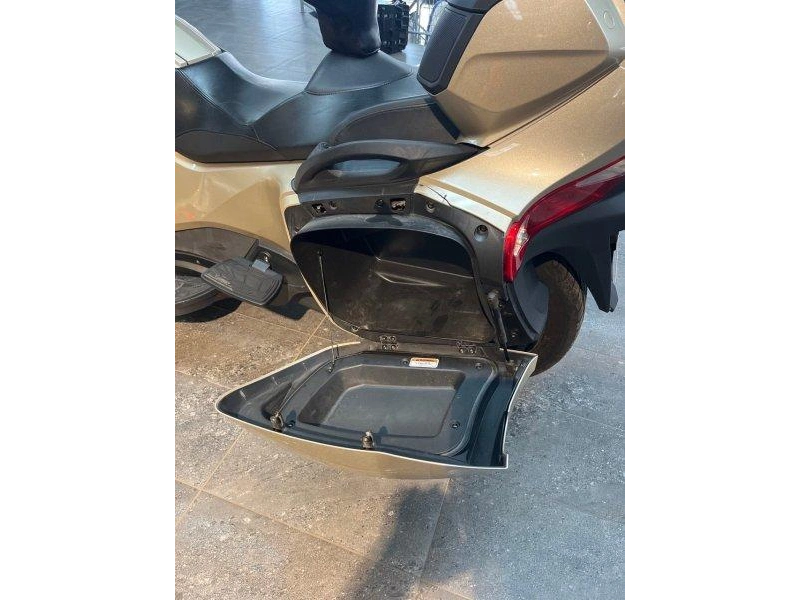 2017 Can-am Spyder Rt-s (se6) Champagne alt