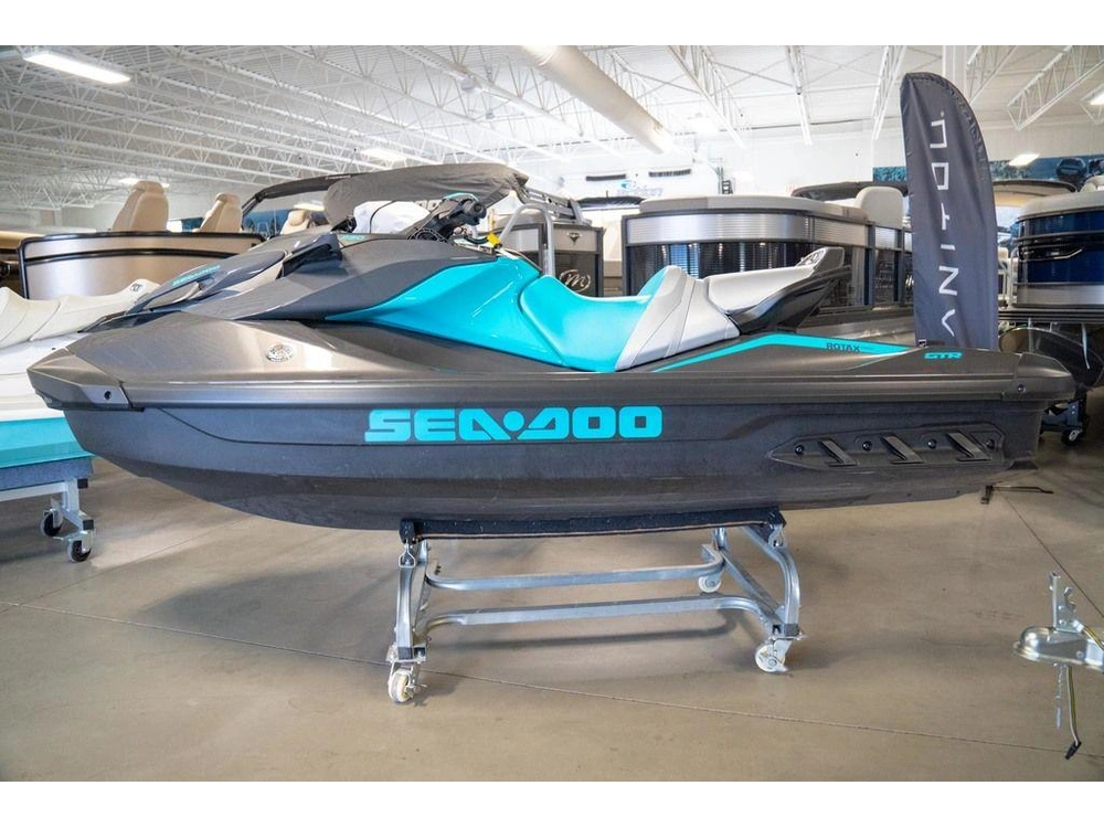 2026 Sea-doo Gtr™ 230 Ibr alt