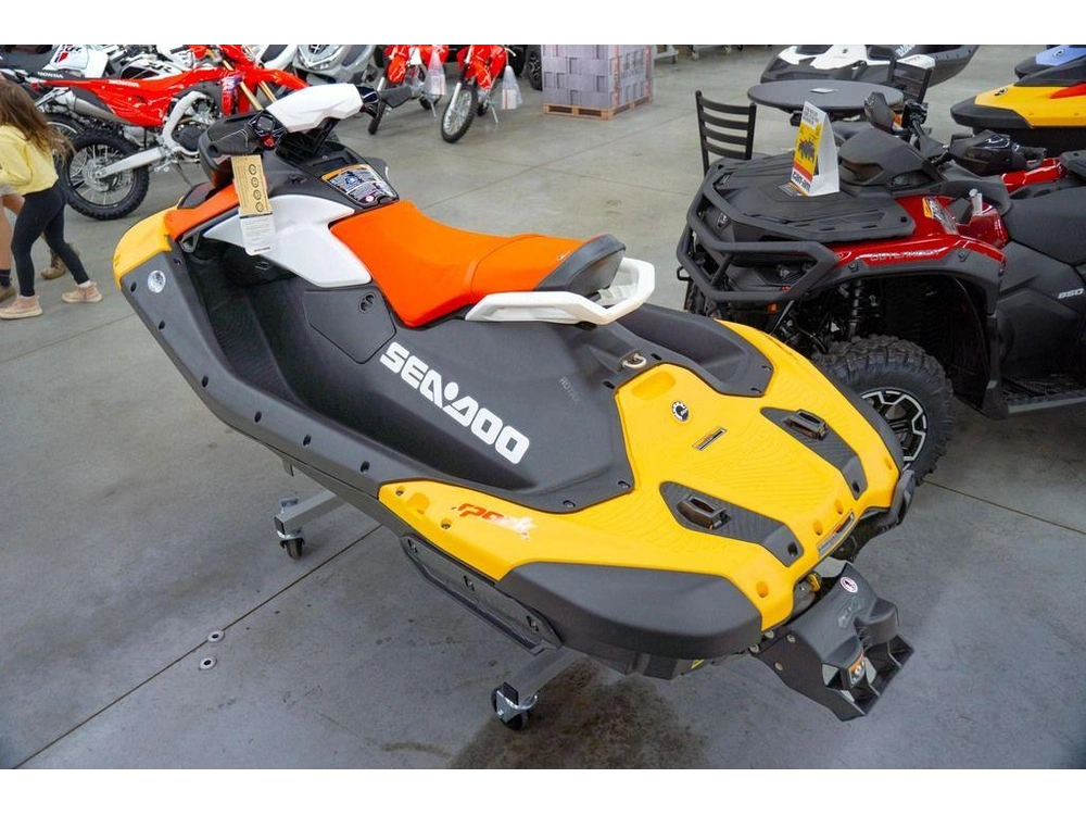 2026 Sea-doo Spark™ For 2 Rotax® 900 Ace™- 90 Conv With Ibr And Audio alt