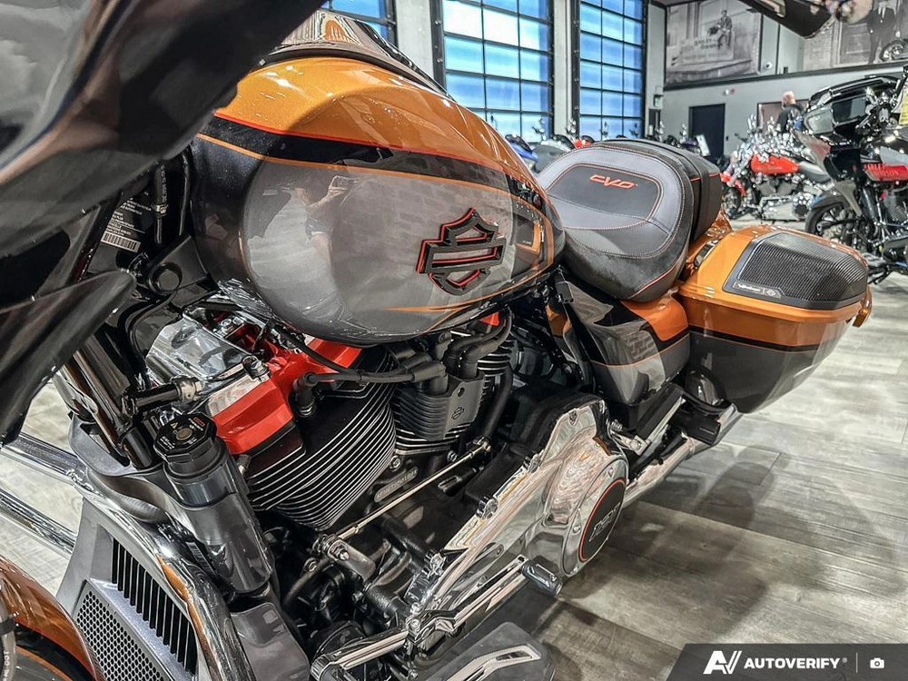 2026 Harley-davidson Cvo Street Glide alt
