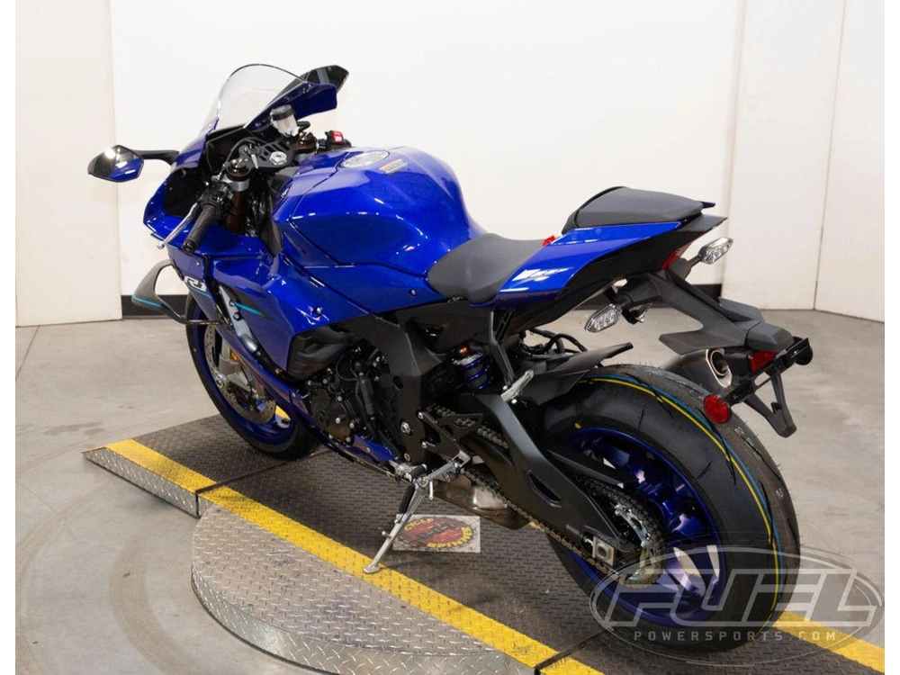 2026 Yamaha Yzf-r1 alt