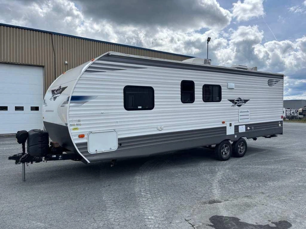 Shasta Shasta 26bh 2022 alt