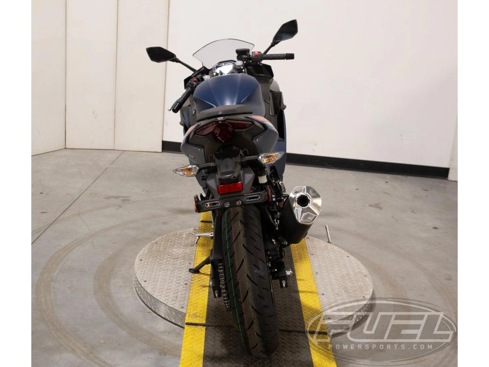 2026 Kawasaki Ninja® 500 Abs Metallic Matte Twilight Blue alt