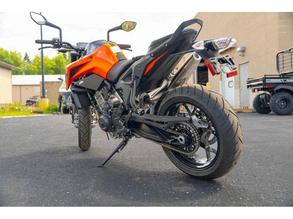 2024 Ktm 790 Duke alt