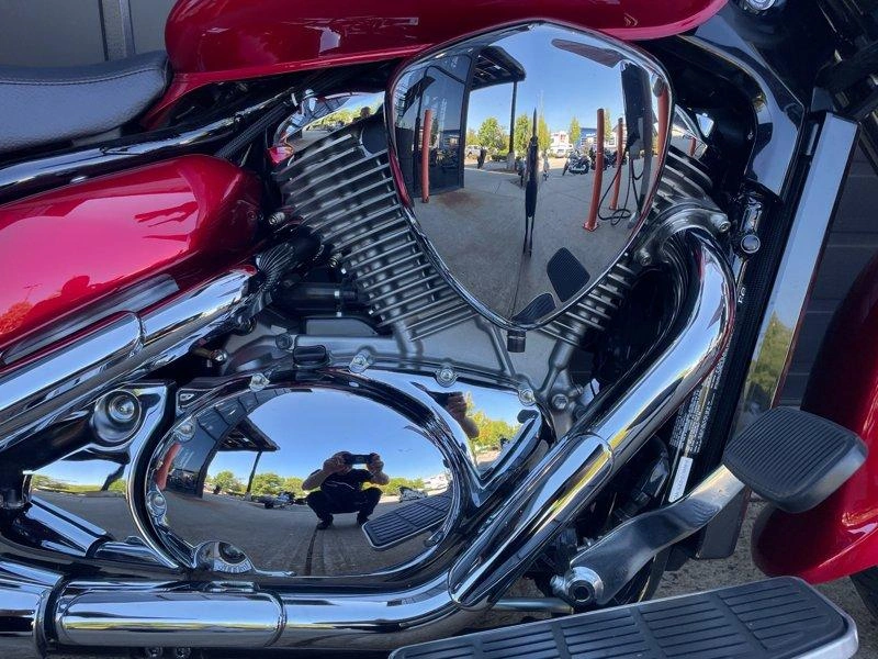 2024 Suzuki Boulevard C50 alt