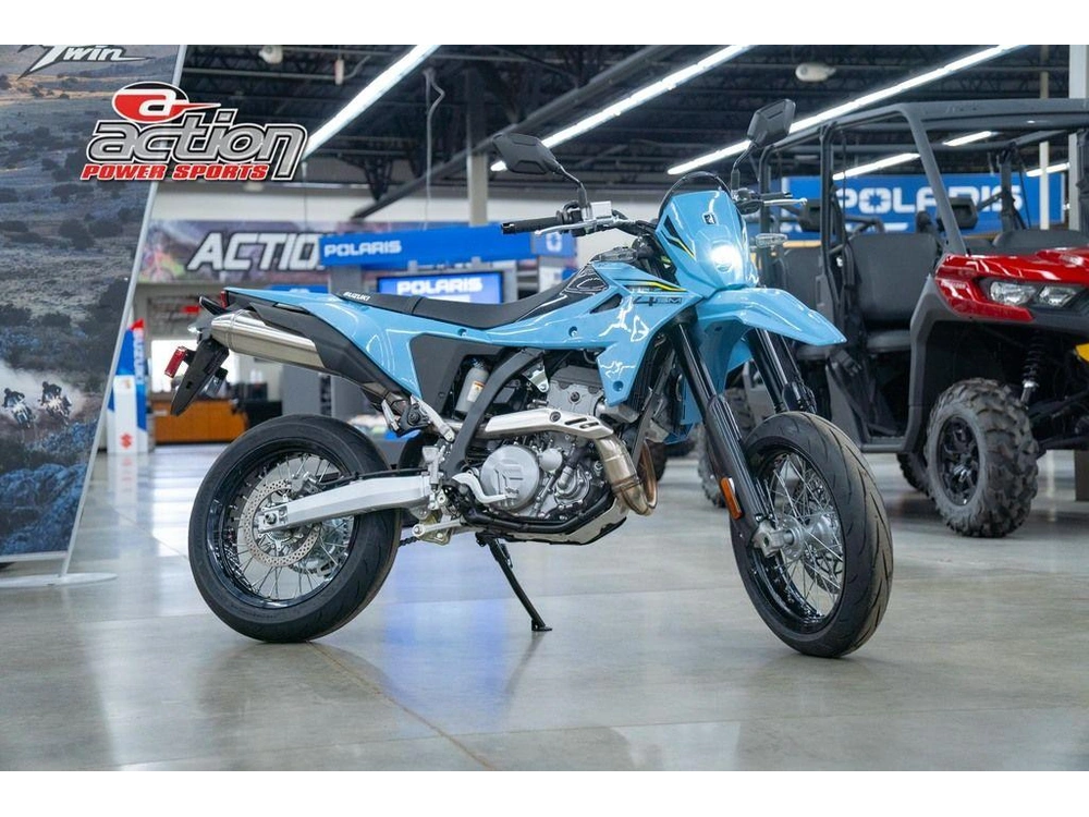 2025 Suzuki Dr-z4sm alt