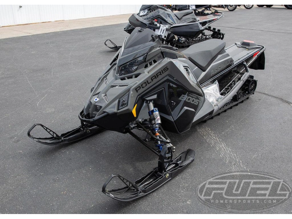 2025 Polaris Boost Switchback Assault 146 Shadow Gray / Gloss Black alt