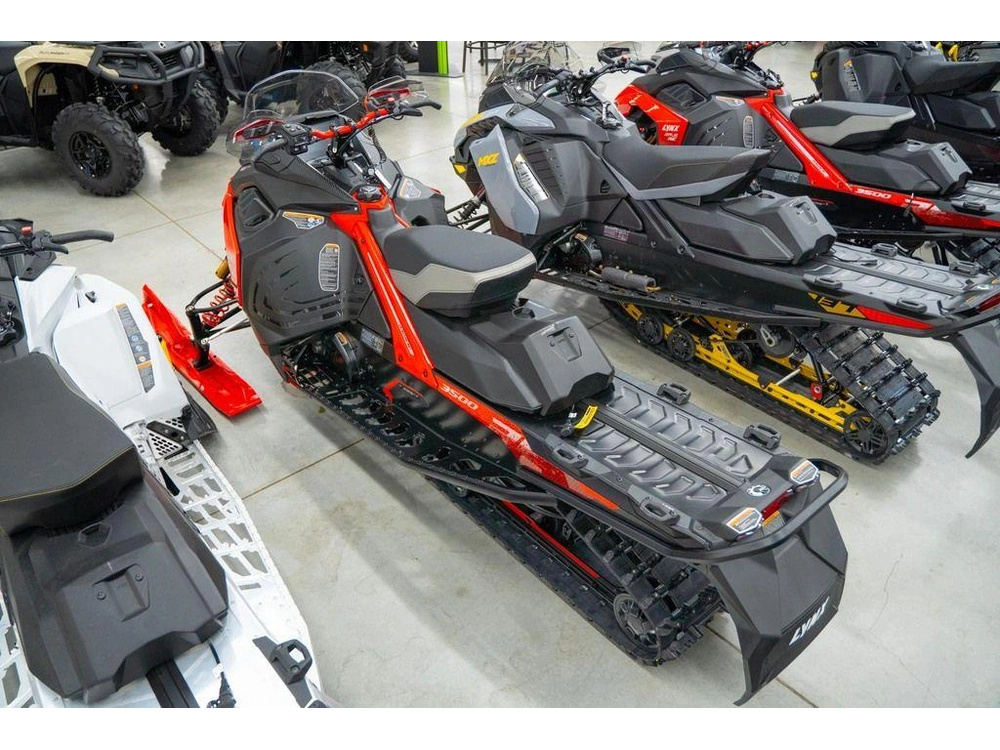 2026 Lynx Rave Re 600r E-tec_10.25in alt