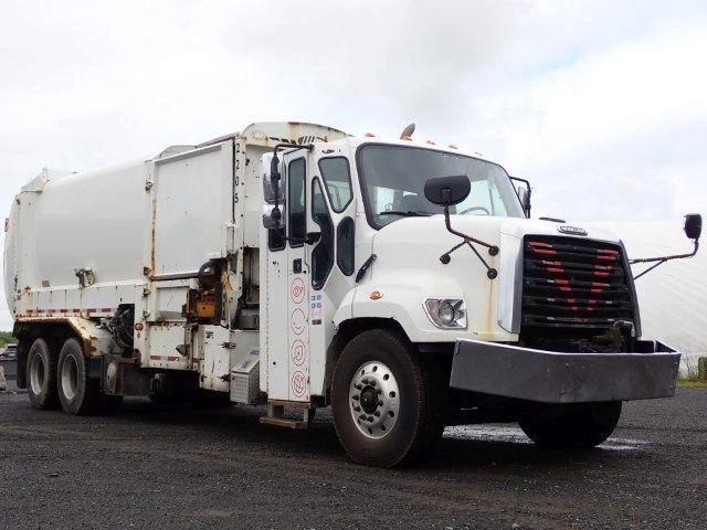 Freightliner 108sd 2018