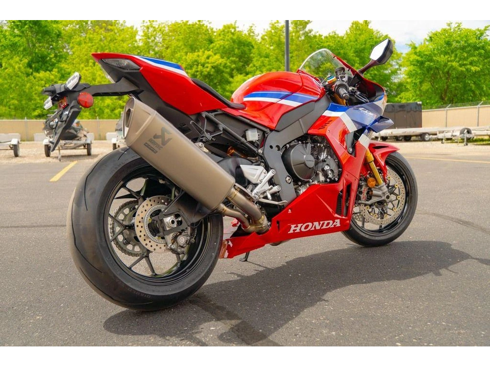 2026 Honda Cbr1000rr-r Fireblade Sp alt