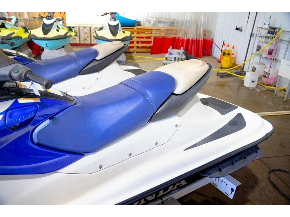 2005 Honda Aquatrax® F-12x Package alt