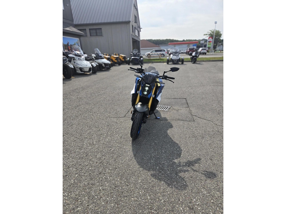 Suzuki Gsx-s 1000 2023 alt