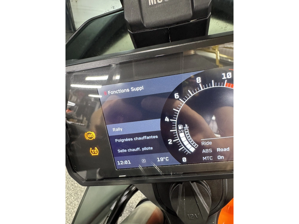 Ktm 890 R Aventure 2022 alt
