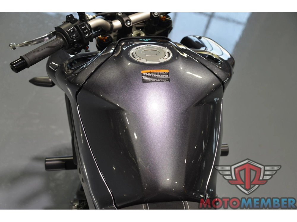2024 Yamaha Mt-10 alt