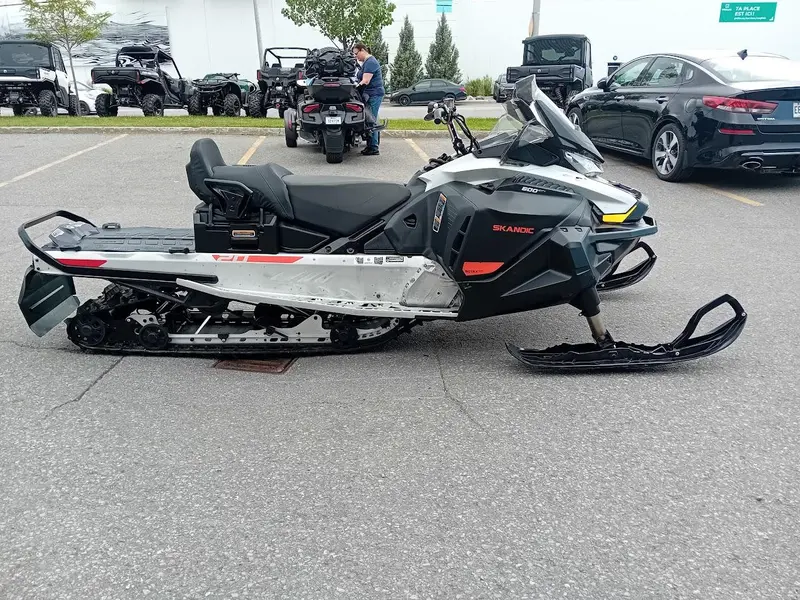 Ski-Doo SKANDIC SPORT 600EFI 2022