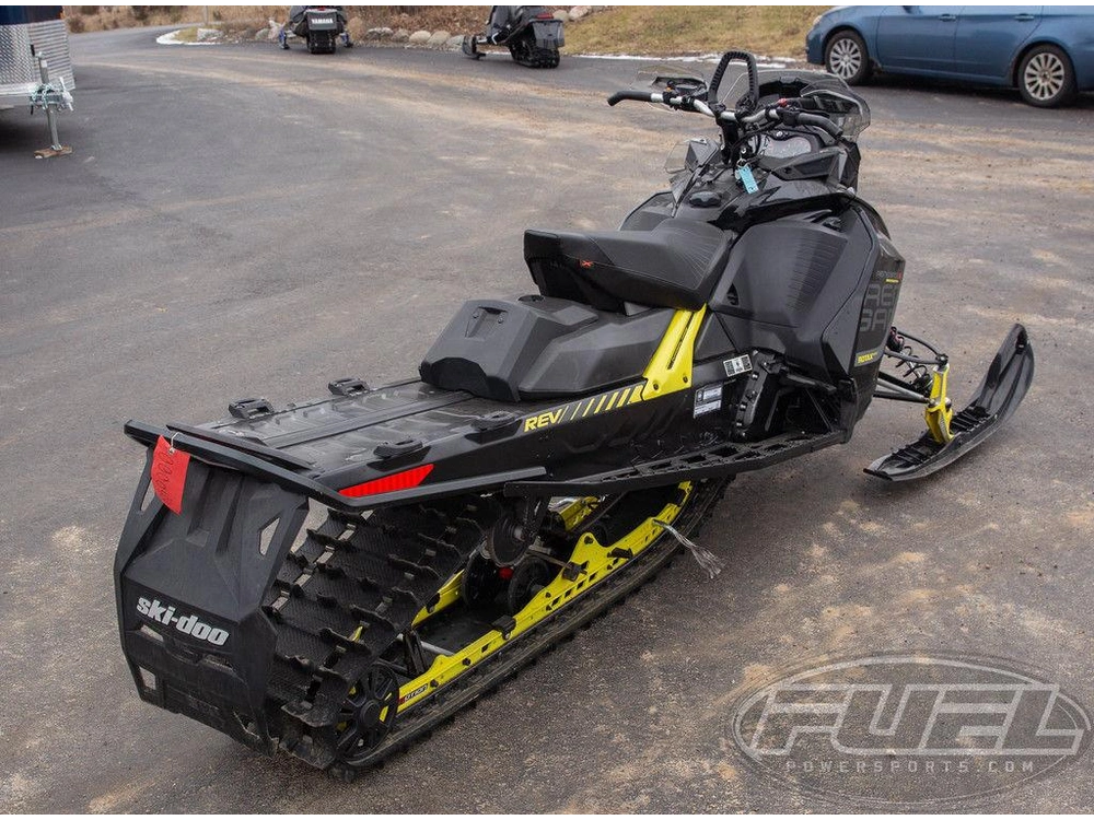 2018 Ski-doo Renegade® Backcountry™ X® Cobra 1.6 Rotax® 850 E-tec® Rev Gen4 Black alt