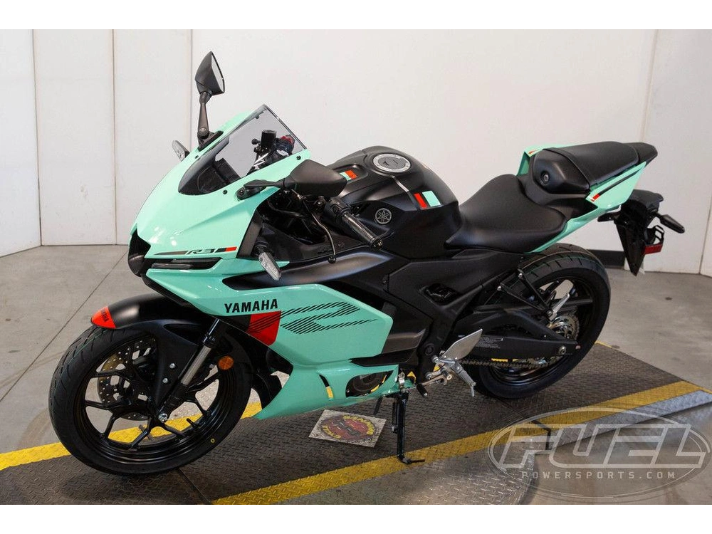 2026 Yamaha Yzf-r3 alt