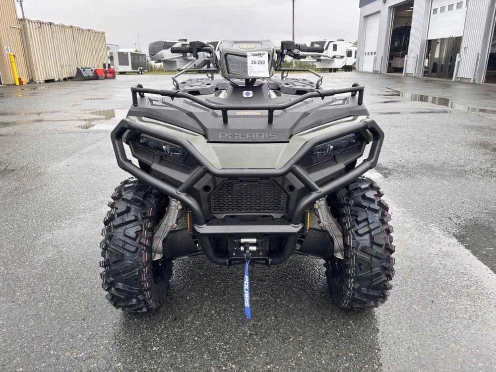 Polaris Sportsman 570 Premium 2026 alt