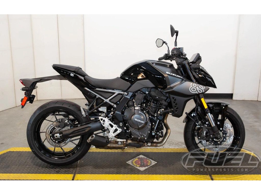2026 Suzuki Gsx-8s alt