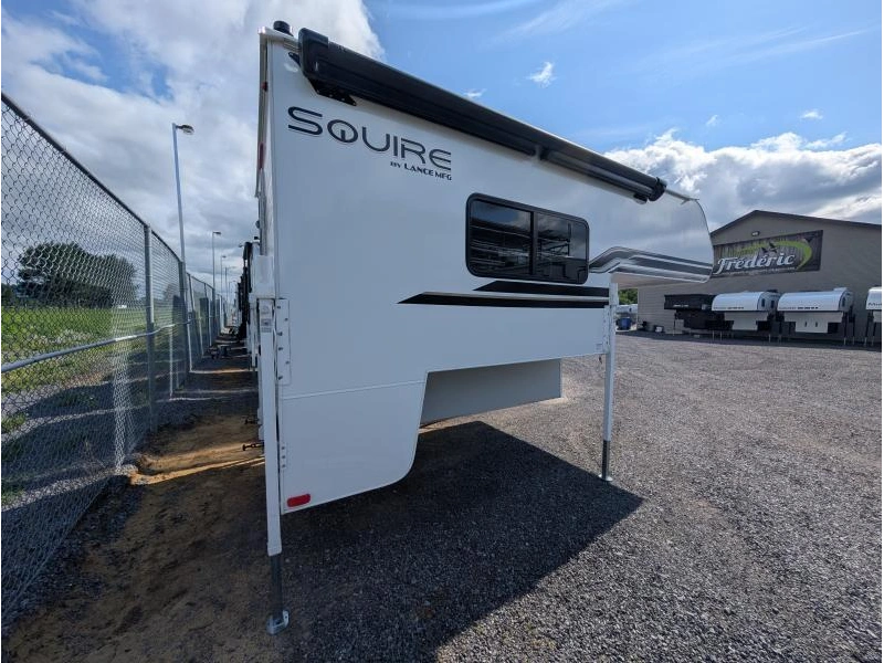 Lance Camper Lance Sq825 2026 alt