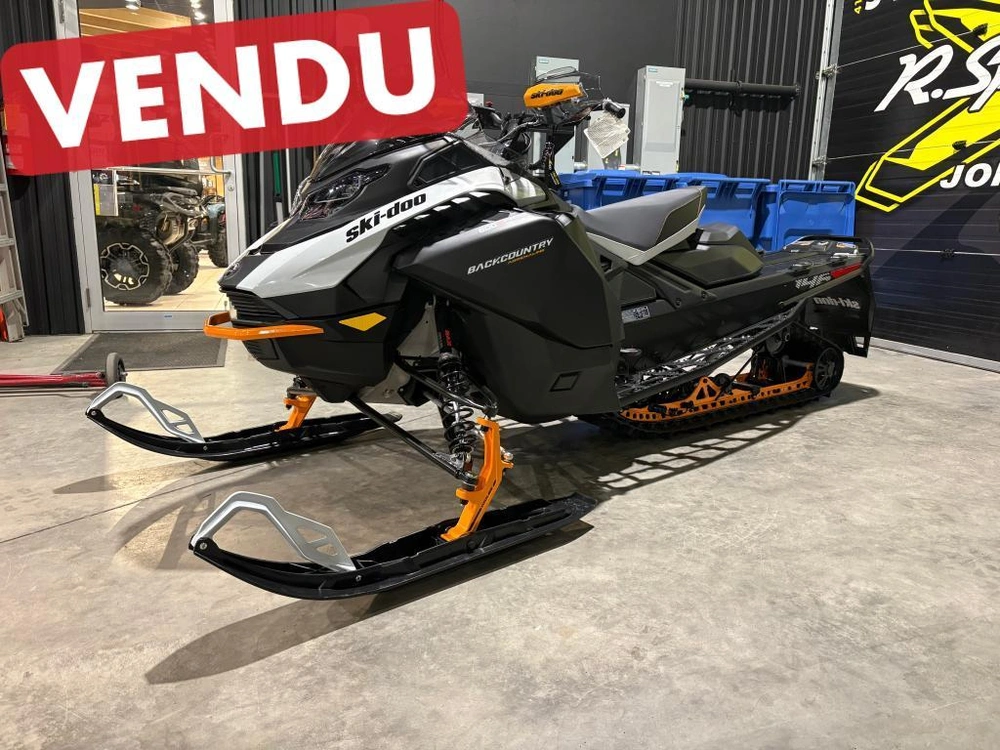 Ski-doo Backcountry Adrenaline (43'') 600r E-tec Storm 150 1.5'' E.s. 2026 alt