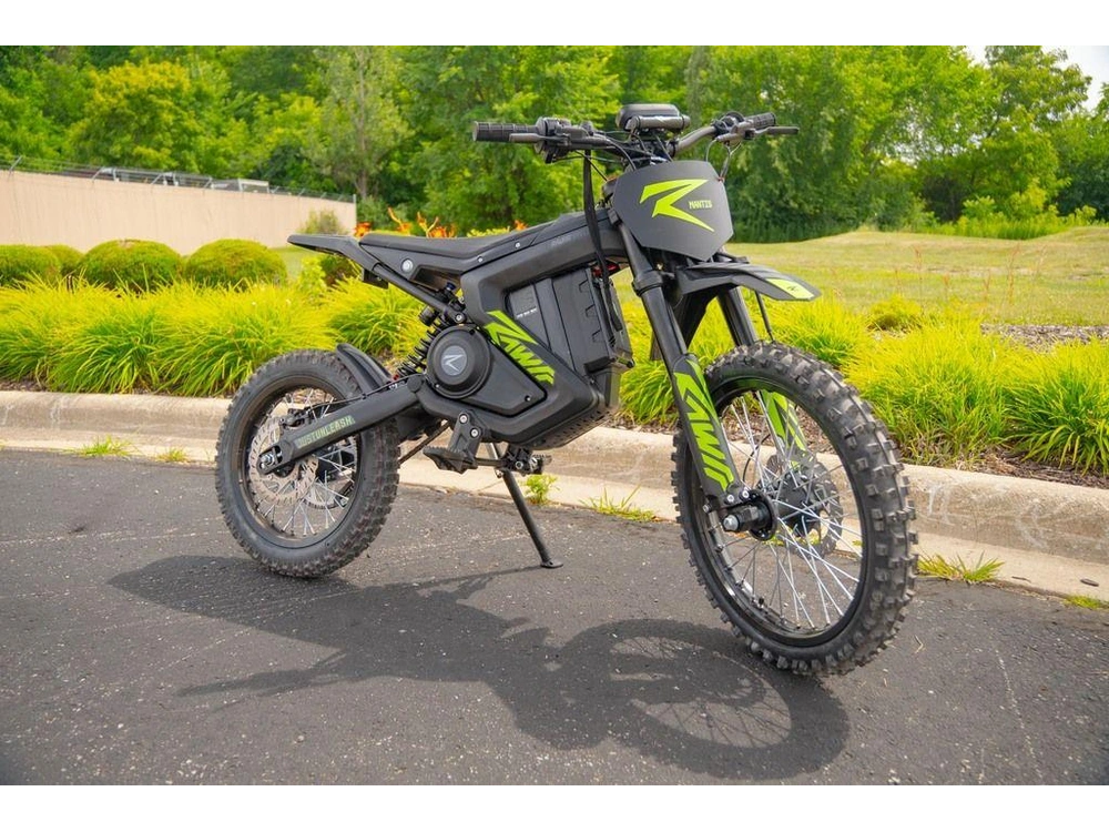 2025 Rawrr 72v Mantis Mini R17 alt